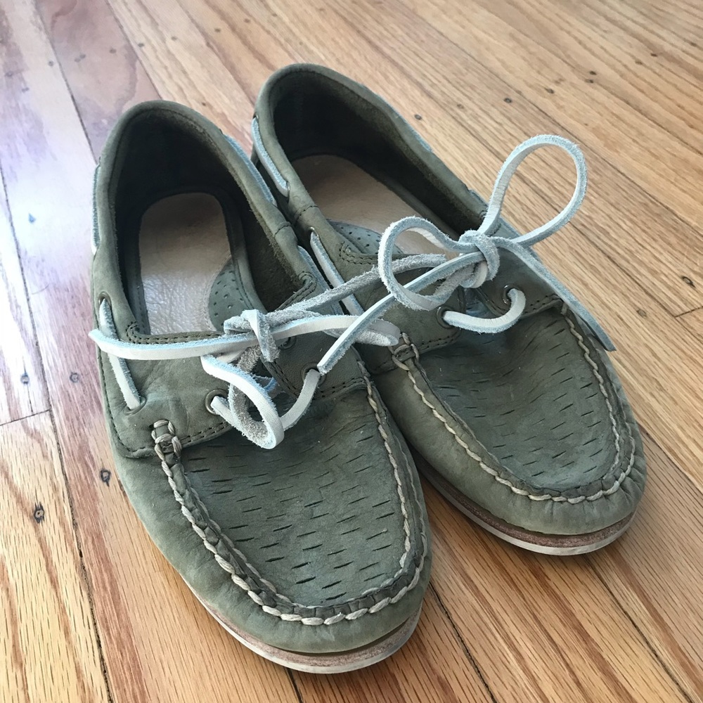 Frye Quincy Boat Shoes